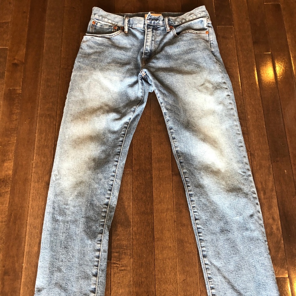 Gap 1969 Straight Cut Faded light Blue  jeans